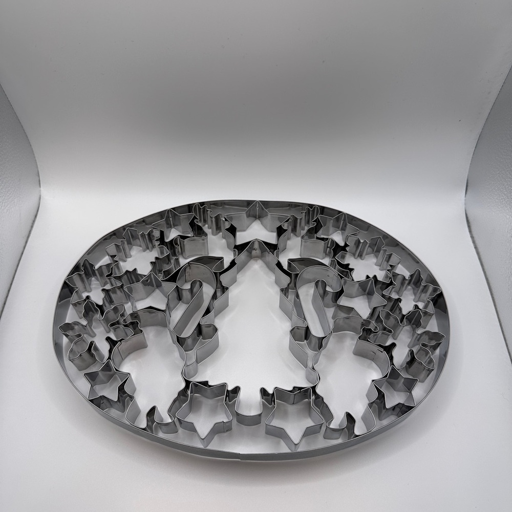 Williams Sonoma Christmas Cookie Cutter Plaque